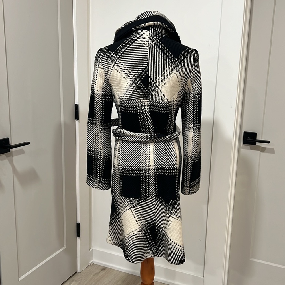 Searle Coat - Picture 4 of 5
